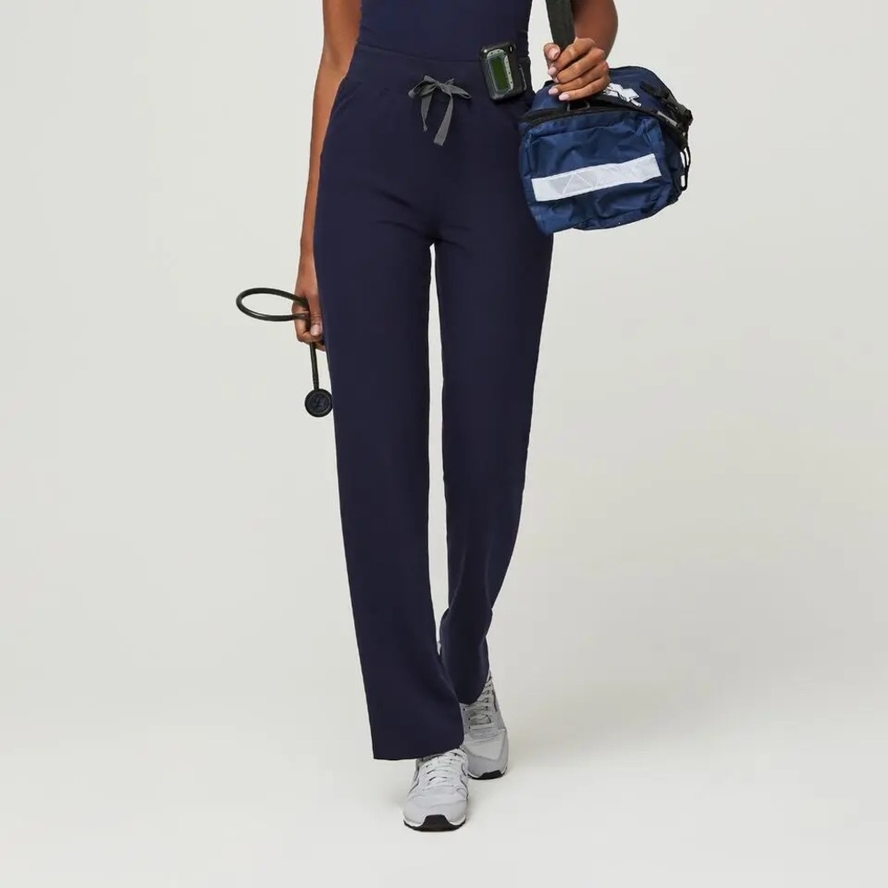 Figs Livingston Basic Scrub Pant